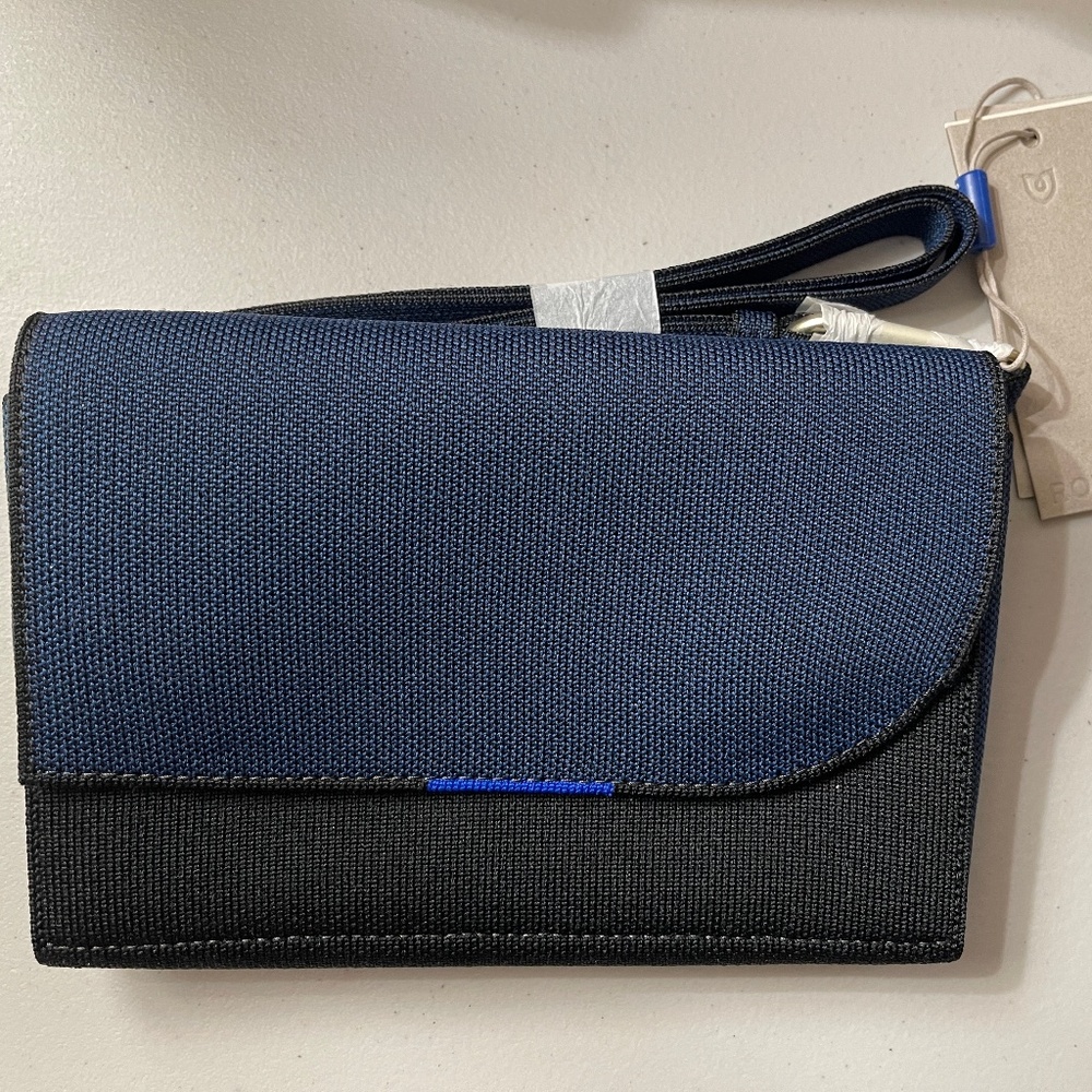 NWT Rothy's The Belt Bag (Sapphire blue & Onyx black color)